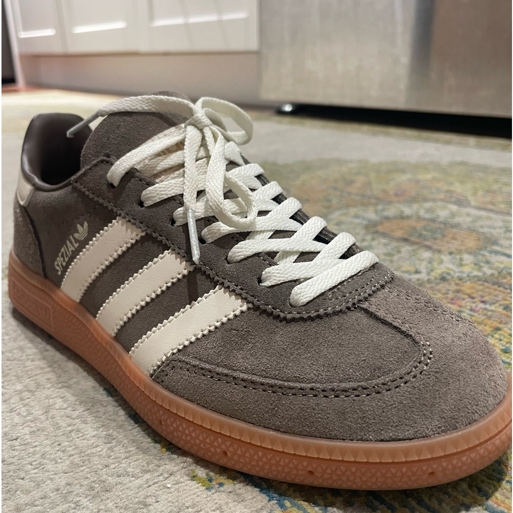 Adidas Spezial 6.5